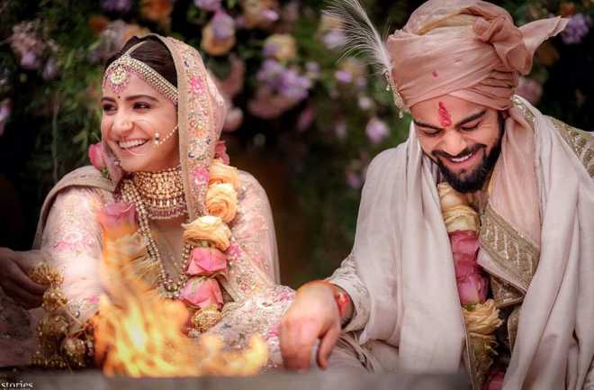 ''Wishes galore'' for newlyweds Anushka Sharma, Virat Kohli
