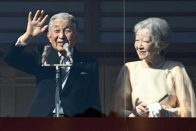 Japanese Emperor turns 84, thanks people over abdication plans