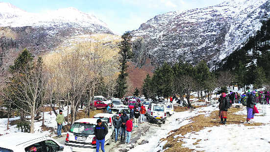 White New Year may elude Kullu as dry spell prevails