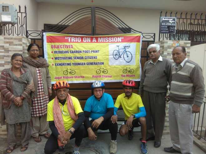 Pedallers on mission from Wagah to Mumbai for clean air