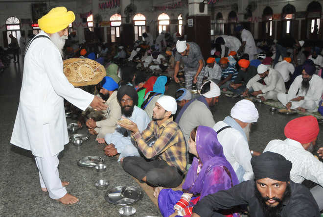 CNG push for langar at Golden Temple