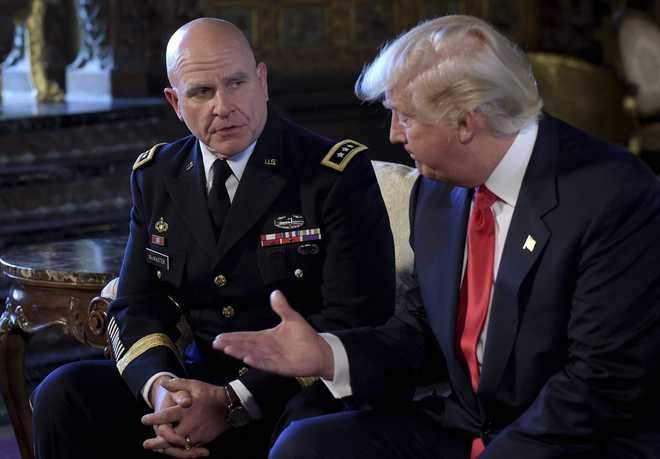Trump picks Lt Gen McMaster as new national security adviser