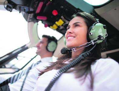 Where to train to become commercial pilot?