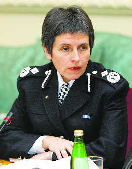 Scotland Yard gets 1st  woman chief  in 187 yrs