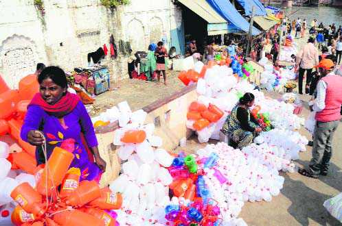 NGT ban on polythene bags being violated