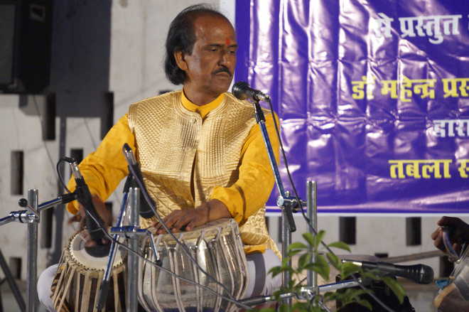 Solo performance on tabla leaves audience mesmerised