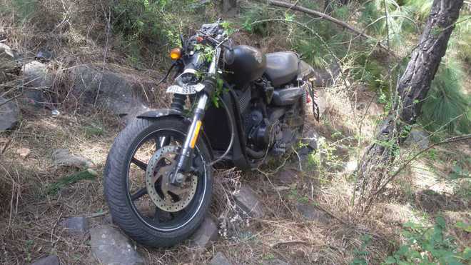 Wing Commander dies in road accident near Kasauli