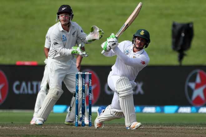 De Kock hits gutsy 90  to prop up South Africa