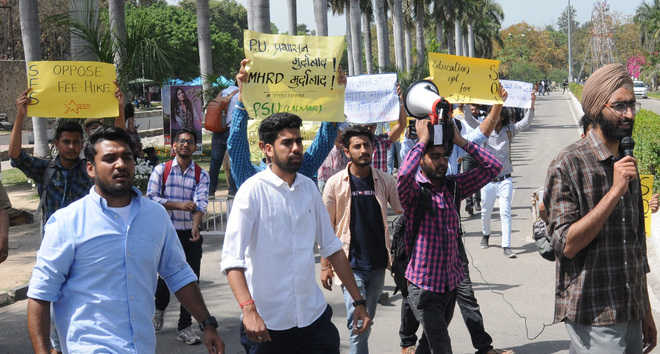 PU students protest fee hike