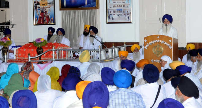 Rs 1,106-cr SGPC budget focuses on youth, Sikh education