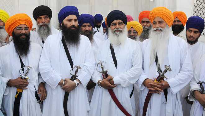 Dera row: Parallel Jathedars hold 39 Sikh leaders guilty