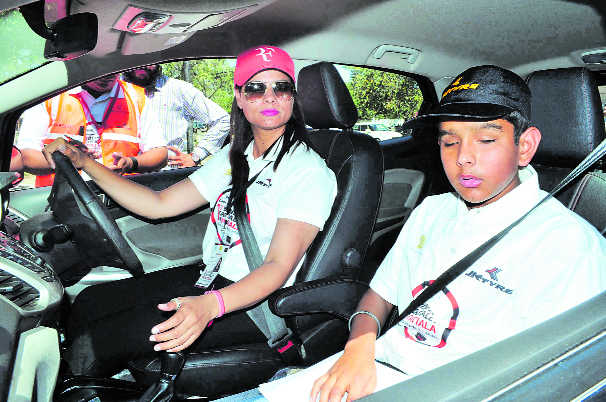 Visually impaired show the way to sighted car drivers