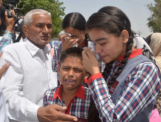 Karnal braveheart’s family seeks free hand for security forces