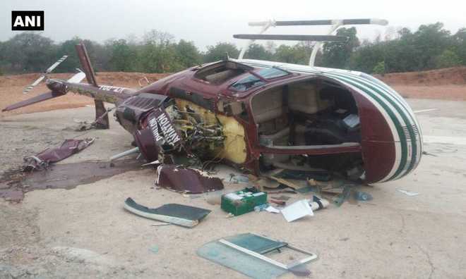 Helicopter carrying CoBRA commandos crash-lands, five injured