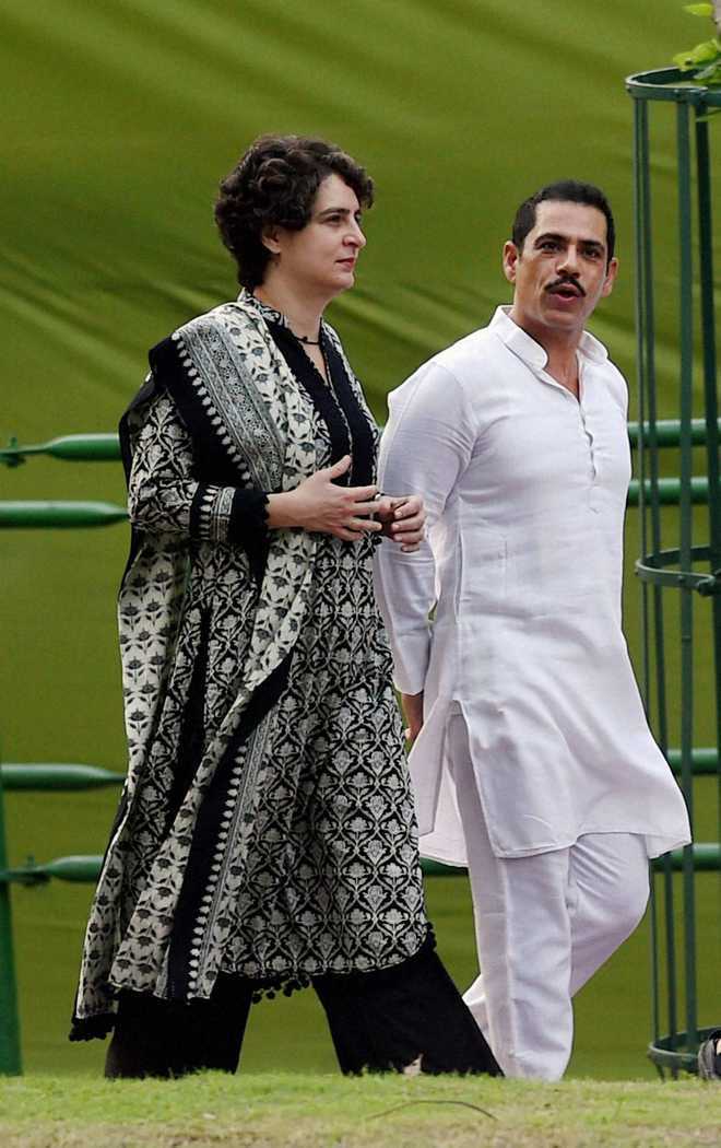 My finances have nothing to do with my husband''s deals: Priyanka Gandhi