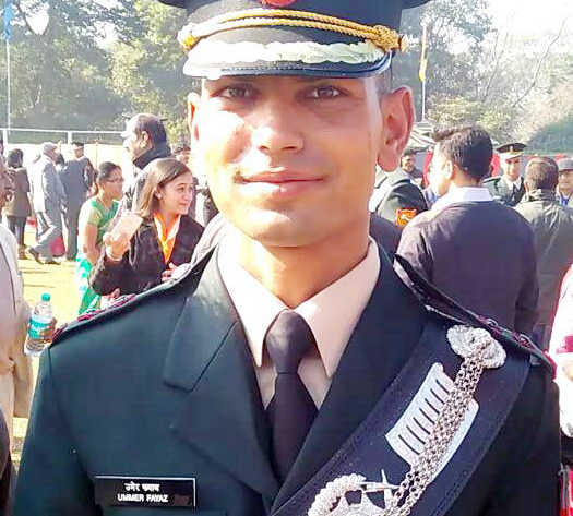 Young Kashmiri army officer shot dead while home on leave