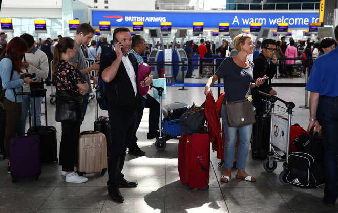 IT glitch: British Airways passengers face 3rd day of disruption