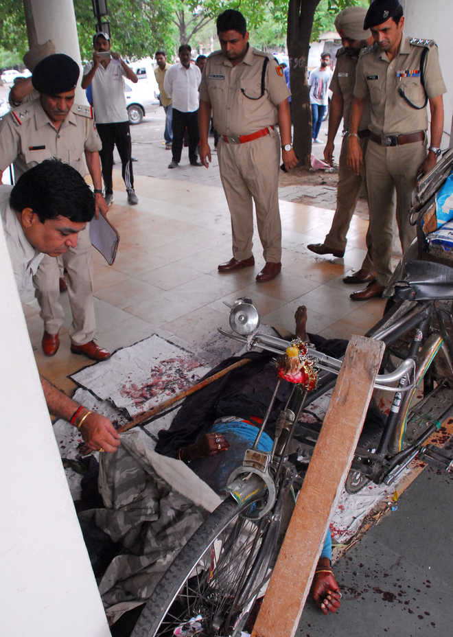 Rickshaw puller, labourer found dead in Chandigarh