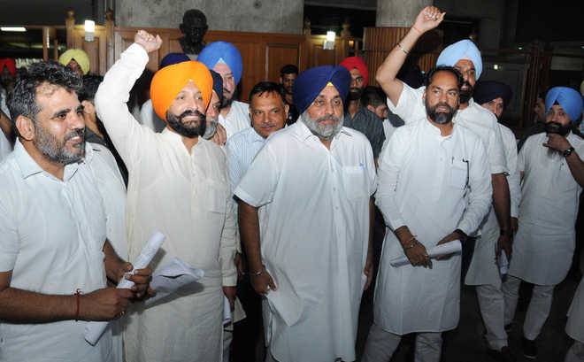 Ruckus in Punjab House over Gill’s obit reference