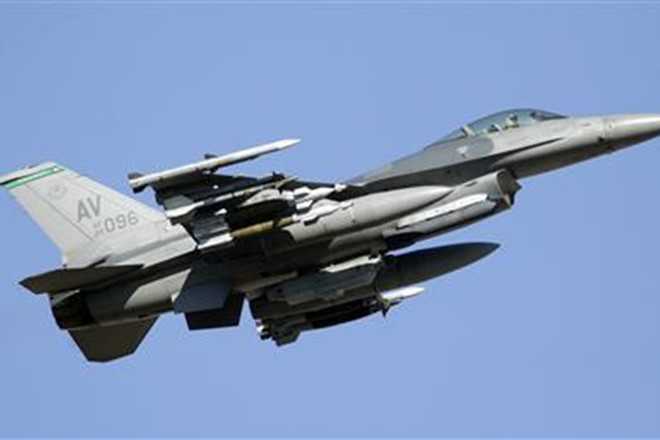 Lockheed-Tata pact for making F-16s in India