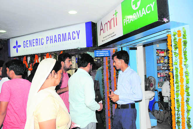 Health Secy’s visit adds to patients’ pain