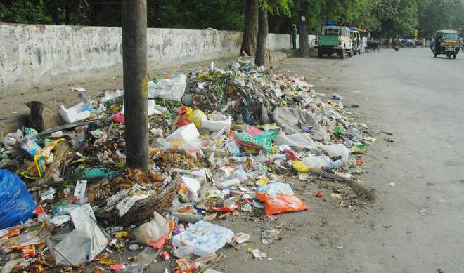 Littering public places to attract Rs 5,000 fine