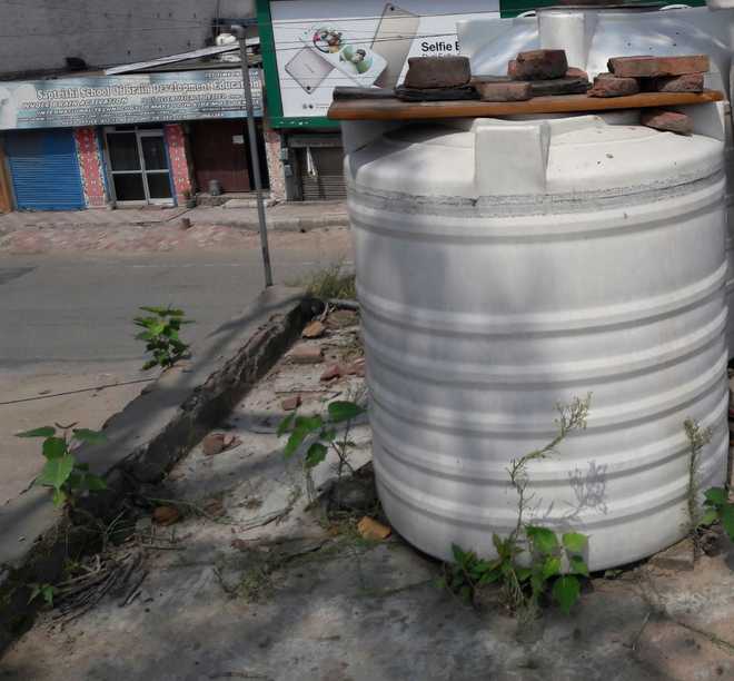 Moss, dirt found in water tanks at govt schools: Survey : The Tribune India