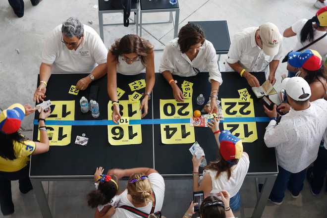 7.1 million Venezuelans vote in Opposition referendum