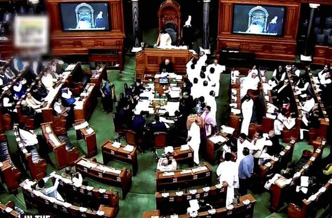 LS adjourns for the day amid Oppn protests over farmers'' issues