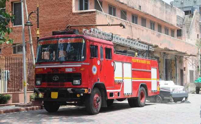 No space for fire tender parking