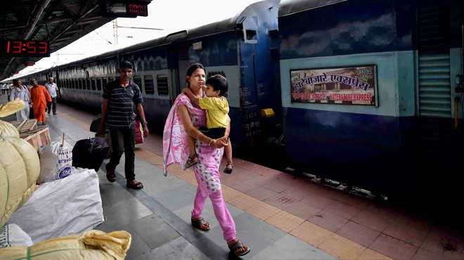 Flood situation worsens in West Bengal, trains cancelled