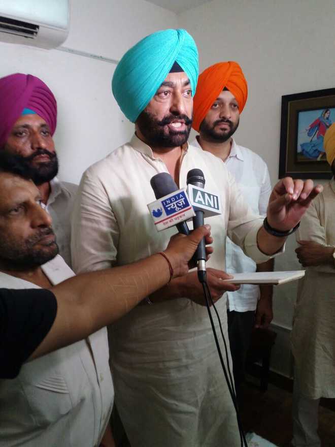 City Centre scam: Khaira questions clean chit to Amarinder