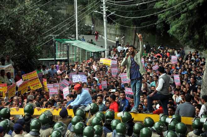 Kotkhai shame: Protesters gherao House