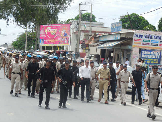 Flag march at Kaithal, Kalayat : The Tribune India
