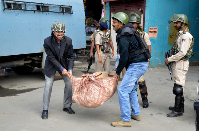 NIA raids 27 places in Srinagar, Delhi