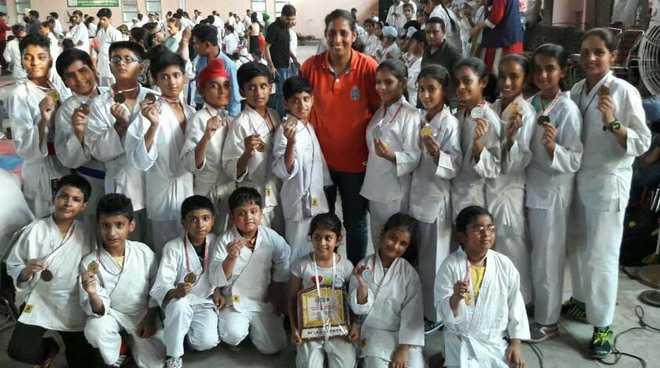 Khanna club wins 26 medals in karate tourney