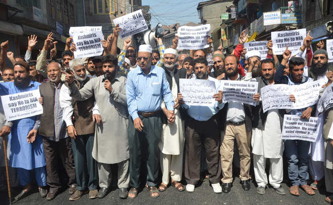 Separatists hold protest against NIA raids, arrests