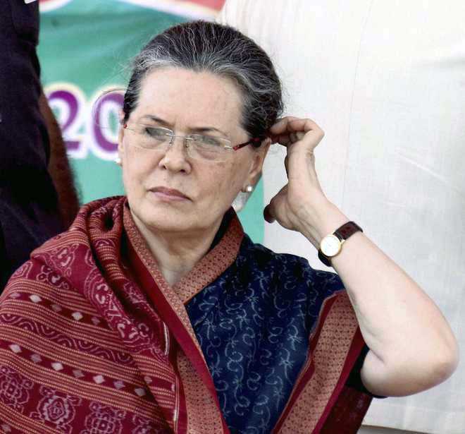 Get women quota Bill passed, Sonia asks PM