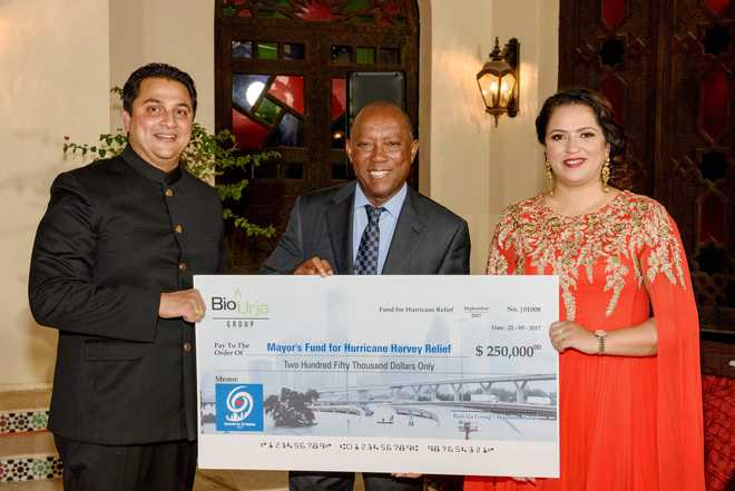 Indian-American couple donates US$ 2,50,000 for Harvey relief