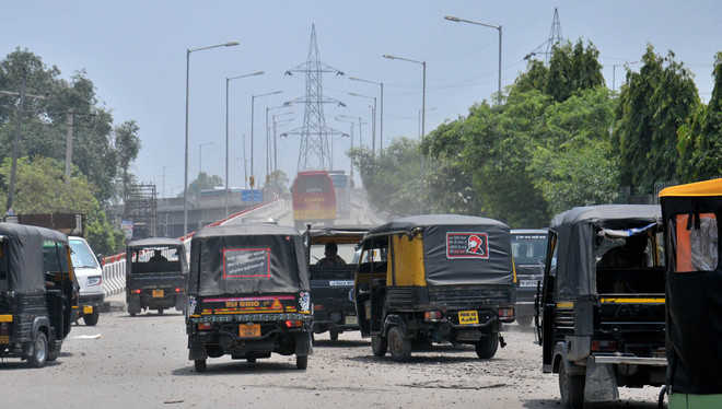 Call to regulate auto-rickshaws