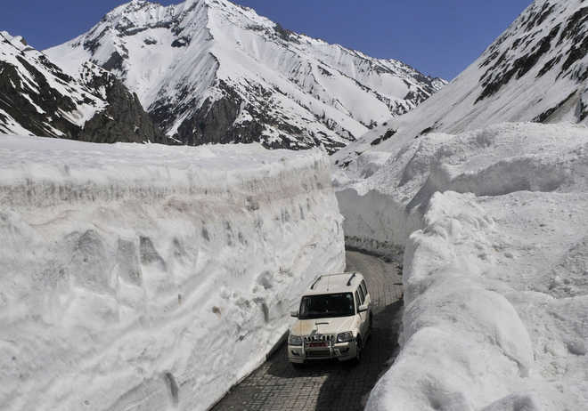 Centre approves Rs 6,809-cr Zojila Pass tunnel project in J-K