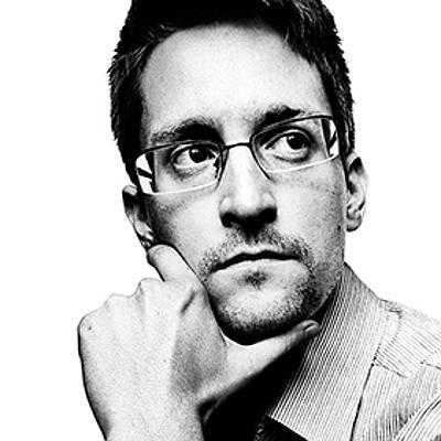 Journalist exposing Aadhaar breach deserves award, not probe: Snowden