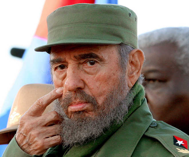 Fidel Castro’s signed cigar box fetches USD 27,000 at auction