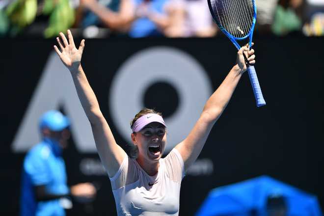 Australian Open: Maria Sharapova cranks up title charge on Day 4