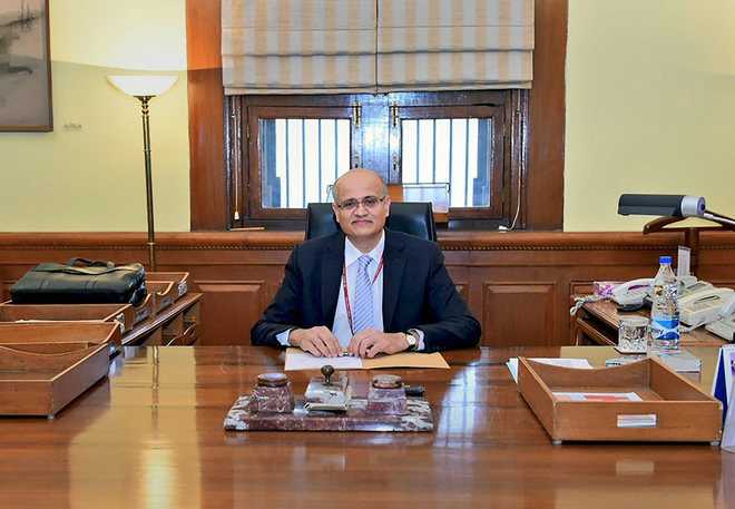 Gokhale takes over as Foreign Secy