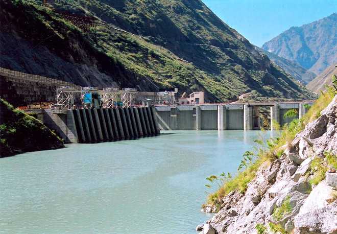 Bring hydro power units under green category : CM to Centre