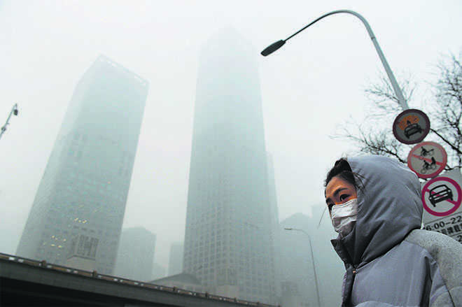 Perfume, hair gel blamed for Beijing smog