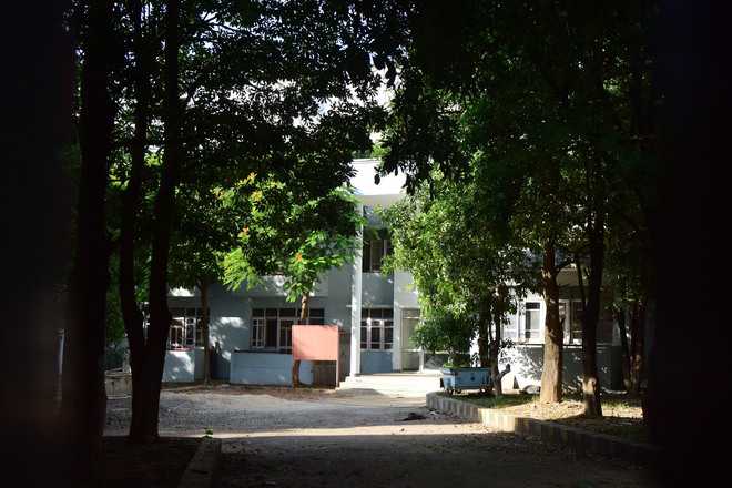 Roop Nagar women hostel remains unused for 14 years