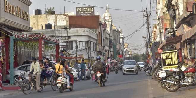 Diwali round the corner, low footfall worries shopkeepers, traders