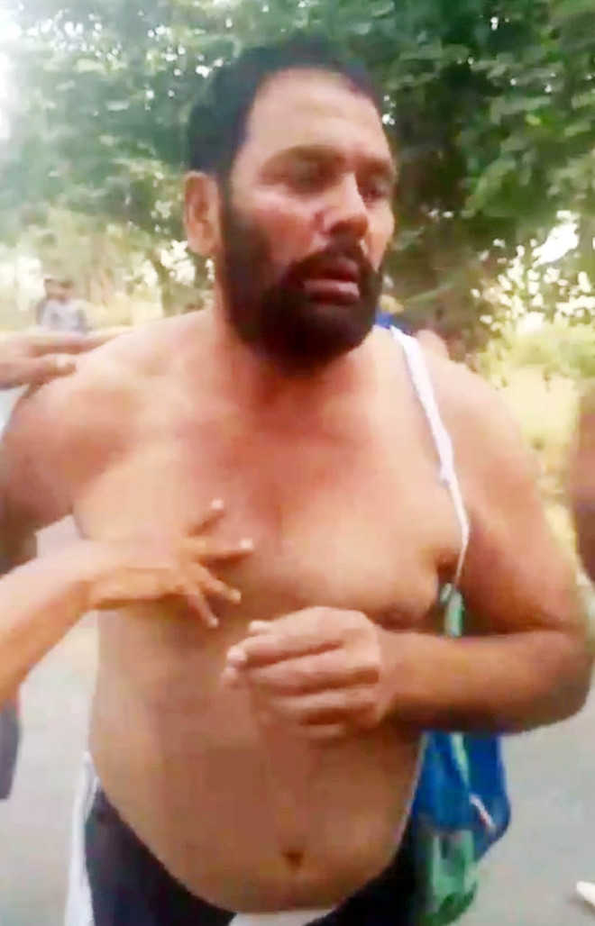 AAP activist beaten up by women, video goes viral
